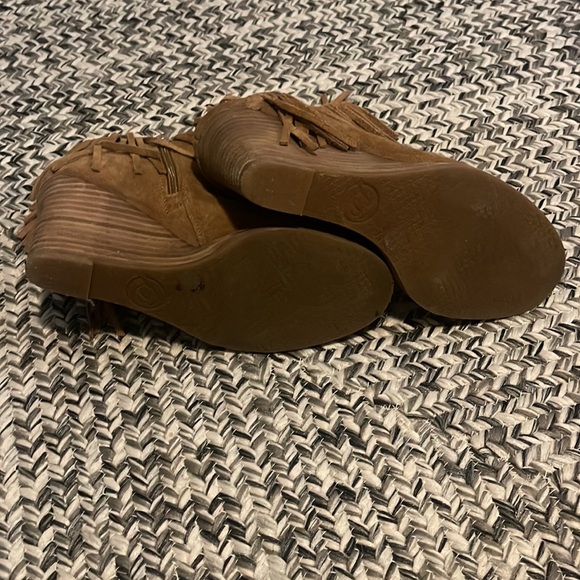 Lucky Brand fringe booties - Picture 5 of 10